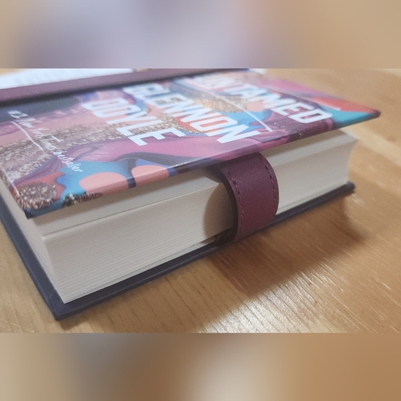 Coach 'Untamed' By Glennon Doyle Book Bag Charm - Picture 7 of 11